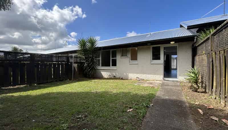 4/63C Owairaka Avenue, Mount Albert