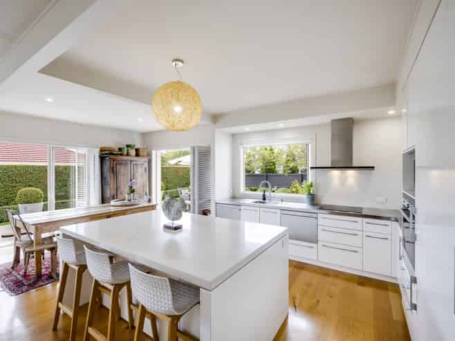 7 Lennon Grove, Havelock North