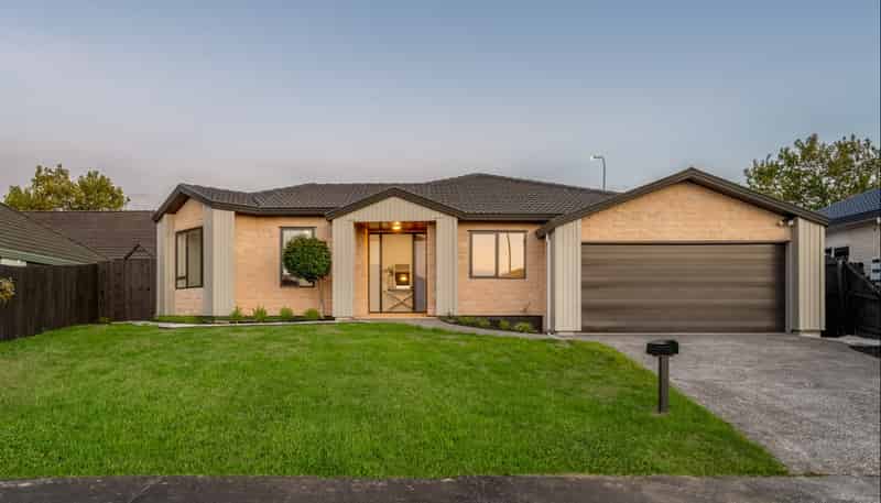 32 Ambleside Drive, Northpark