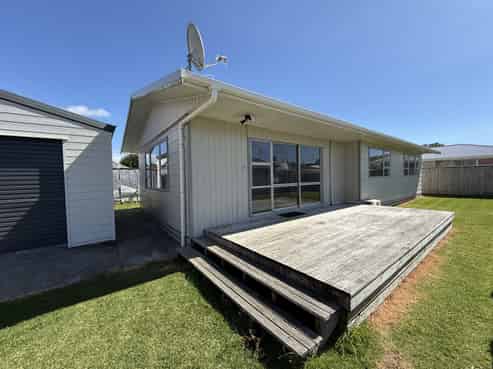 27 Blake Street, Waitara