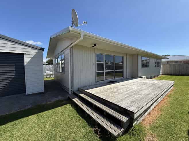 27 Blake Street, Waitara