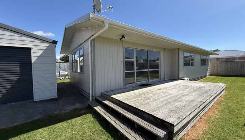 27 Blake Street, Waitara