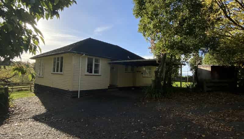 123B Cemetery Road, RD9, Sanson