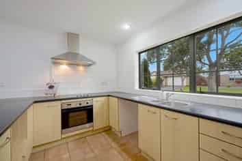 32 Espalier Drive, Henderson