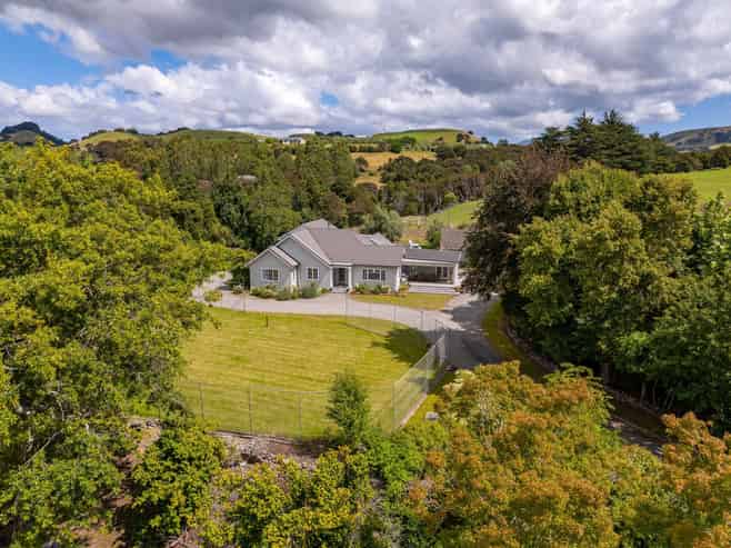 916 White Rock Road, Martinborough