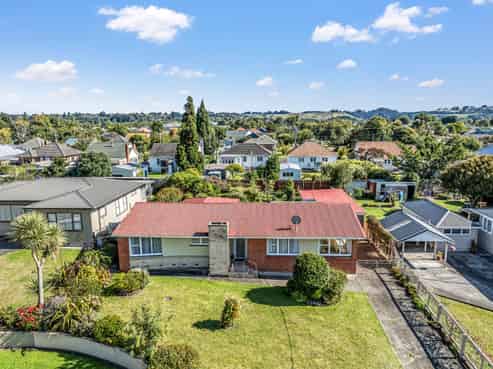 4 Glandwr Crescent, Whanganui East