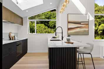 7 Westhill Road, Point Howard