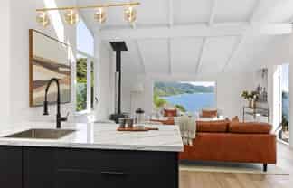 7 Westhill Road, Point Howard