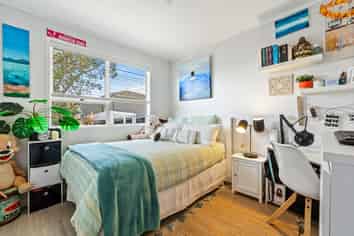 27 Arlette Place, Massey