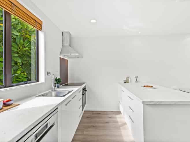 2/25 Rossmay Terrace, Kingsland