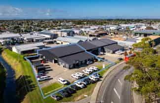 1,085sqm for Lease in Onekawa