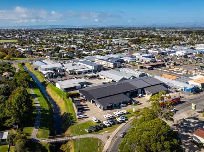 1,085sqm for Lease in Onekawa