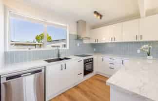 45 Caernarvon Drive, Flaxmere