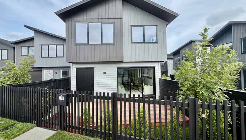 80E Tukutata Crescent, Milldale