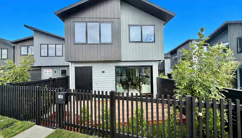 80E Tukutata Crescent, Milldale