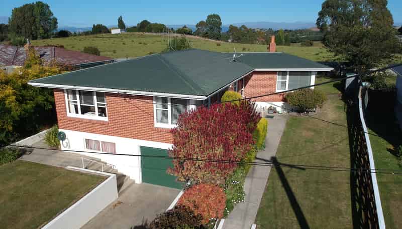 42 Glendale Crescent, Holmes Hill