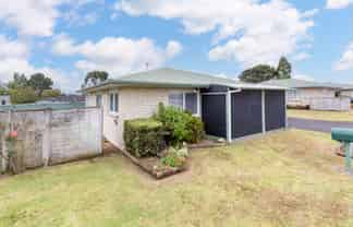 3/8 Village Place, Tuakau