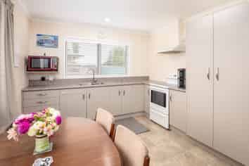 3/8 Village Place, Tuakau