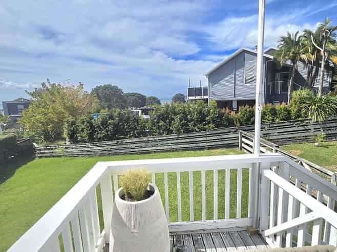 18 Kahurangi Place, Snells Beach