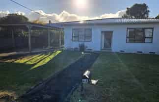 4a High Street West, Waitara