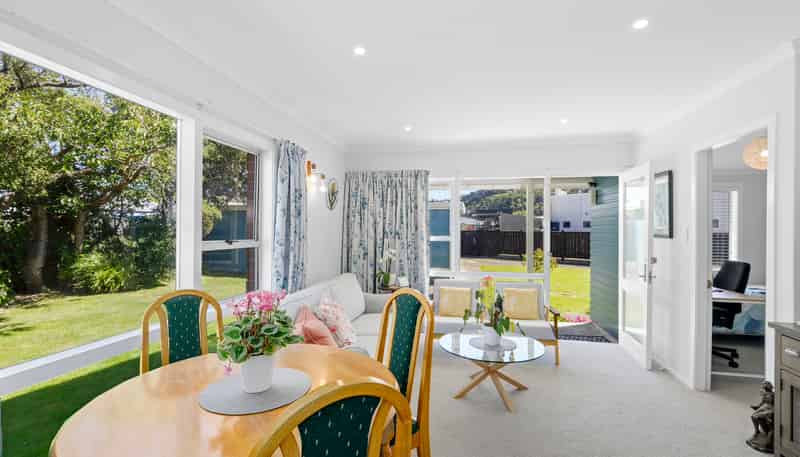 3/2 Alice Street, Alicetown