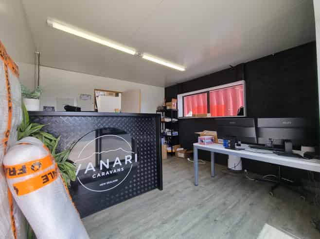 Perfect Size Workshop and Yard