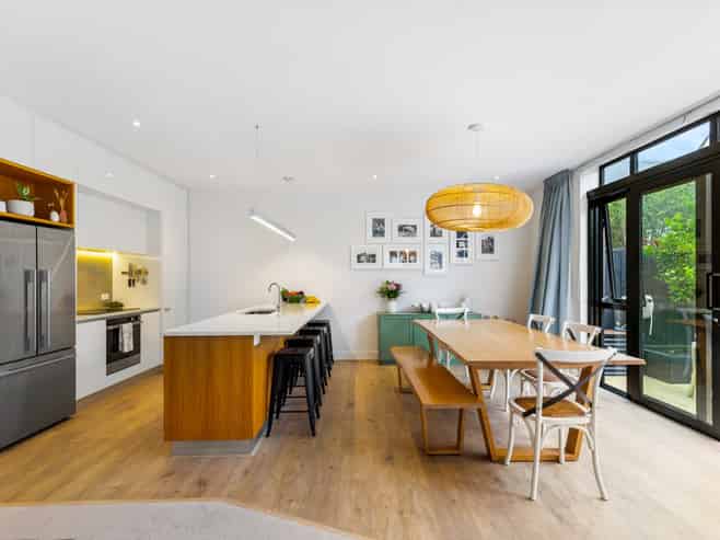 10 Nevill Road, Hobsonville