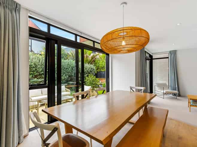 10 Nevill Road, Hobsonville