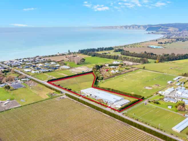 Huge storage/warehouse - massive opportunity