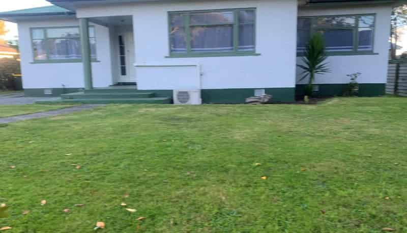 13 Weraroa Road, Waverley