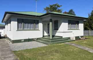 13 Weraroa Road, Waverley