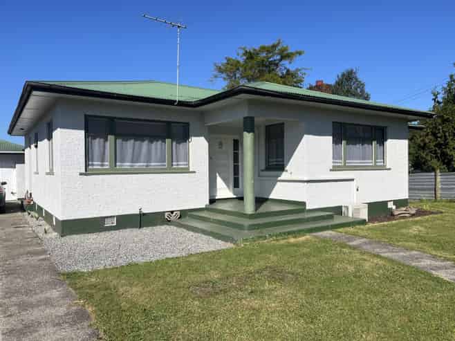 13 Weraroa Road, Waverley