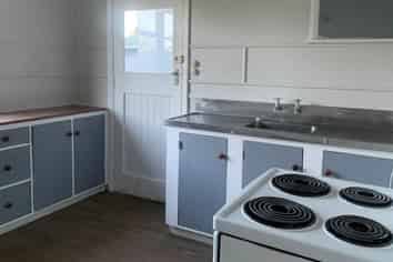 13 Weraroa Road, Waverley