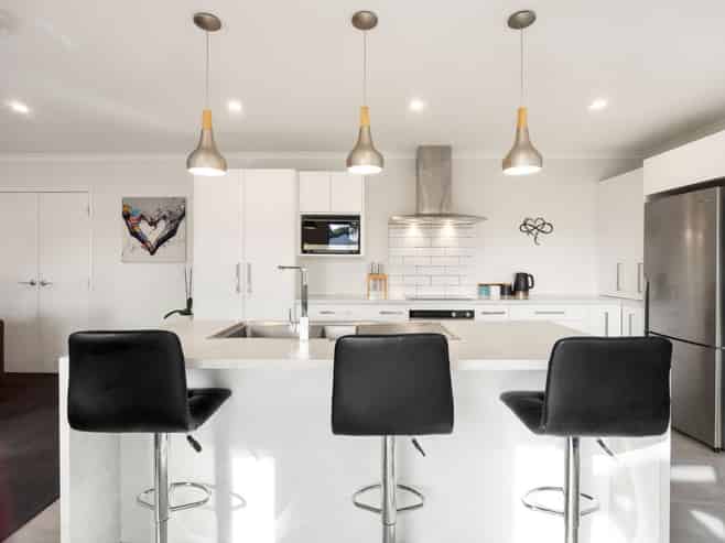 6 Probert Crescent, Chartwell