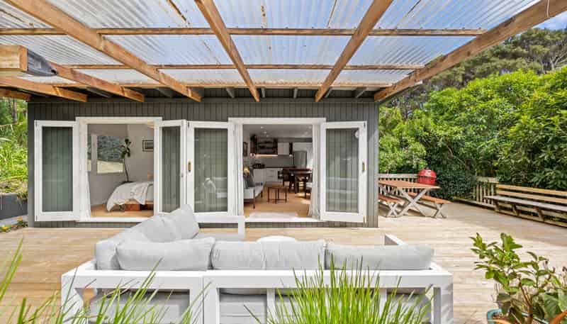 2/14 Glenbush Place, Birkenhead