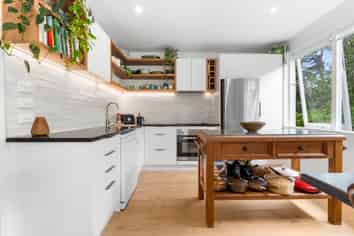 2/14 Glenbush Place, Birkenhead