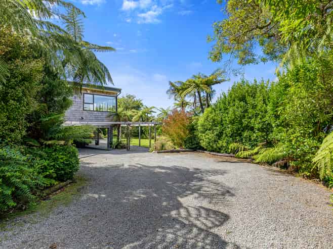 155 Park Road, Belmont