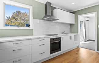 3/3 Merton Crescent, Pirimai