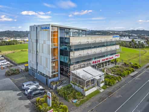 Albany trophy office for lease