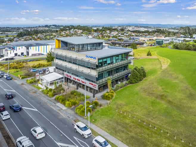 Albany trophy office for lease