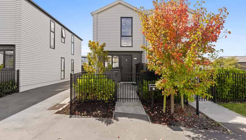 64 Miromiro Street, Broomfield