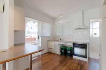 1/760 Beach Road, Browns Bay
