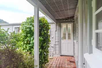 6 Parliament Street, Thorndon