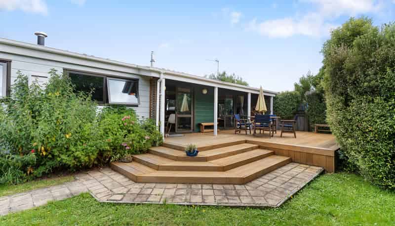 7 Deller Drive, Carterton