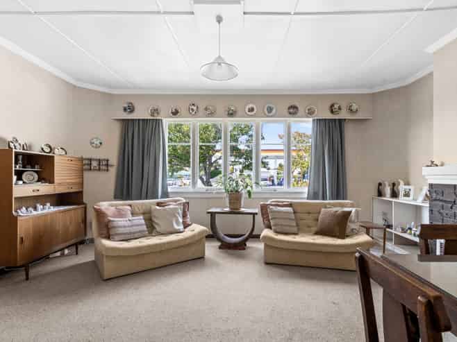 1/101 Maddison Street, Akina