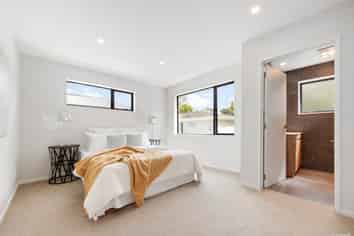 8C Butterworth Drive, Glendene