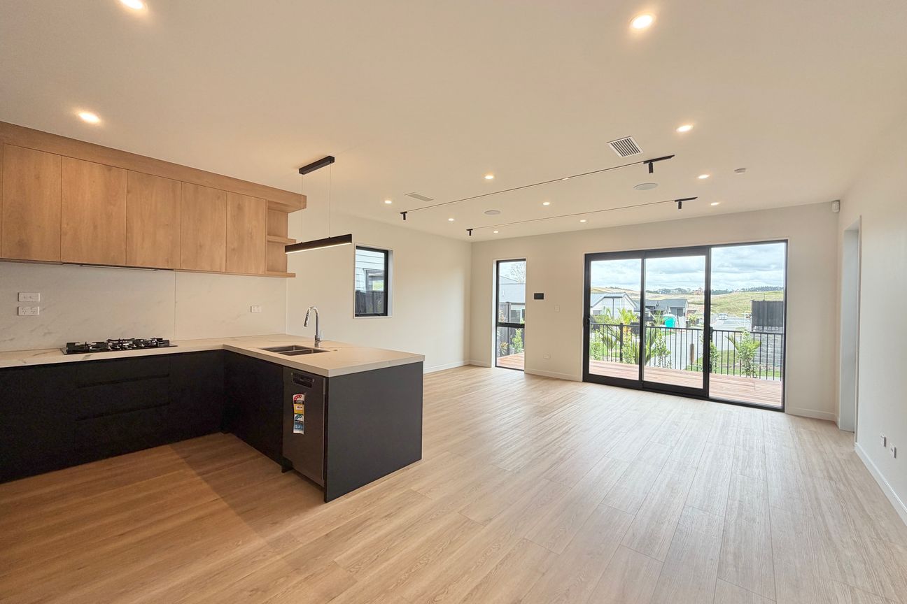 House in Rodney, Wainui - View 3