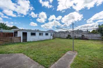 82 Silverdale Road, Silverdale