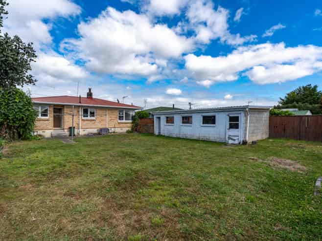 82 Silverdale Road, Silverdale