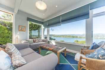 19 Overtoun Terrace, Hataitai